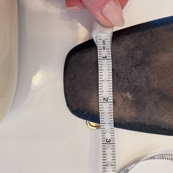 Roger Vivier Belle Vivier Patent Leather Ballet Flats with Gold Buckle - Picture 8 of 16